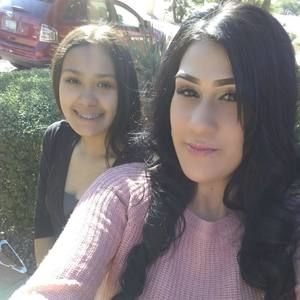 Meet your Posher, Lizzy